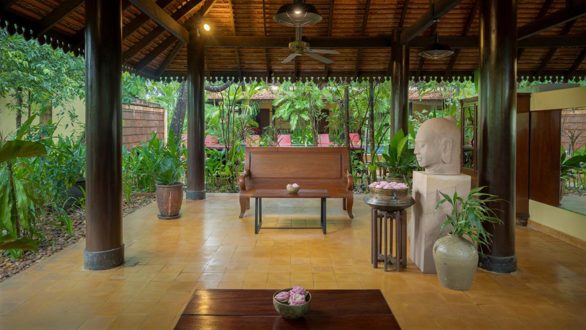 Pandora Suite D'Angkor Siem Reap Exterior photo