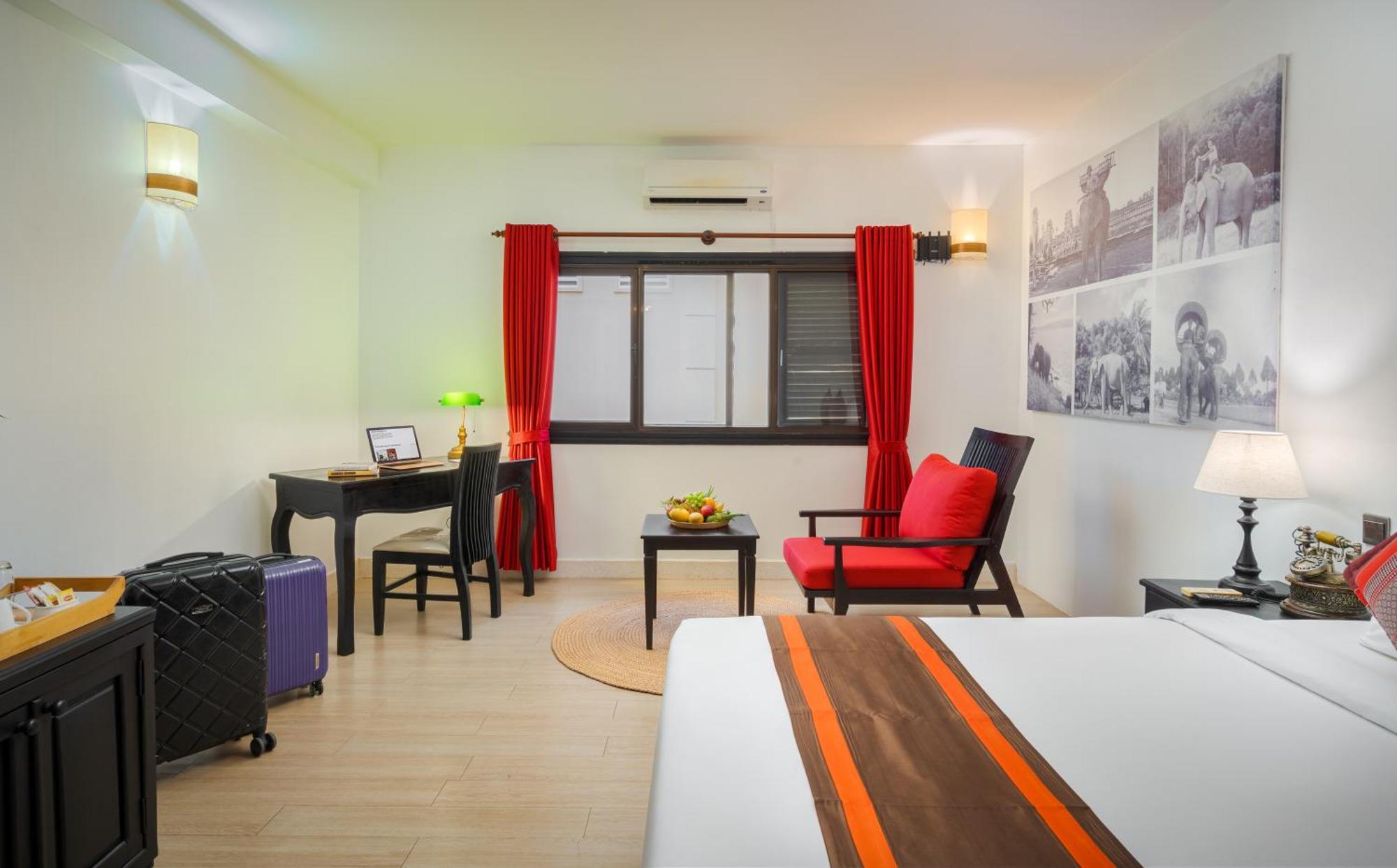 Pandora Suite D'Angkor Siem Reap Exterior photo