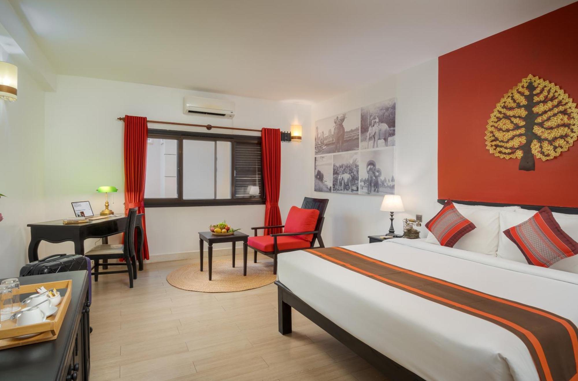 Pandora Suite D'Angkor Siem Reap Exterior photo